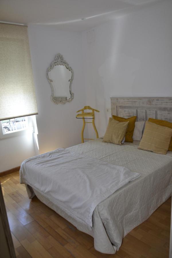 Savala House Leon Villa Buitenkant foto